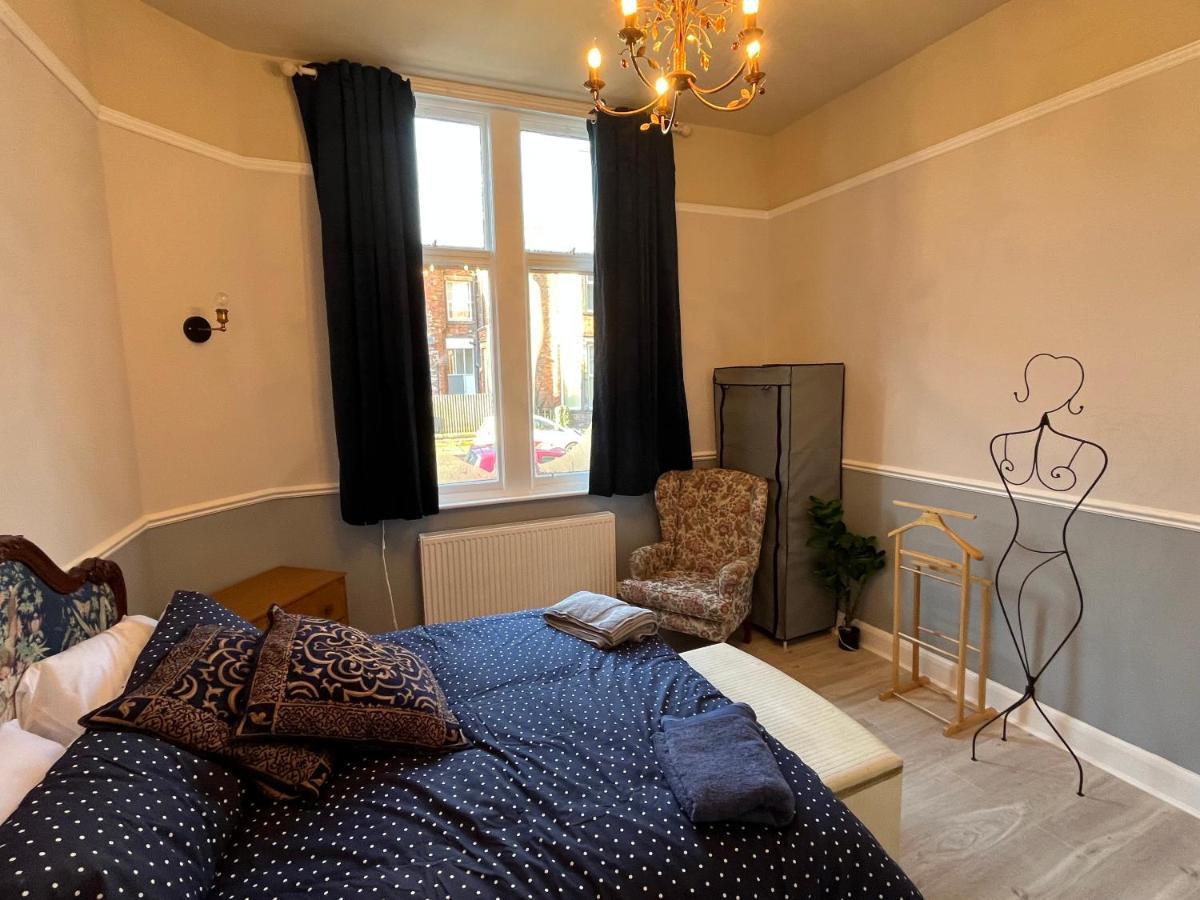 Red Gables - Ground Floor Apartment *